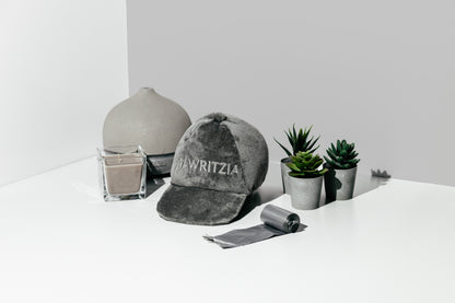 NEW LIMITED EDITION Pawty Animals Eco-Friendly Pawritzia Hat - Dog Toy