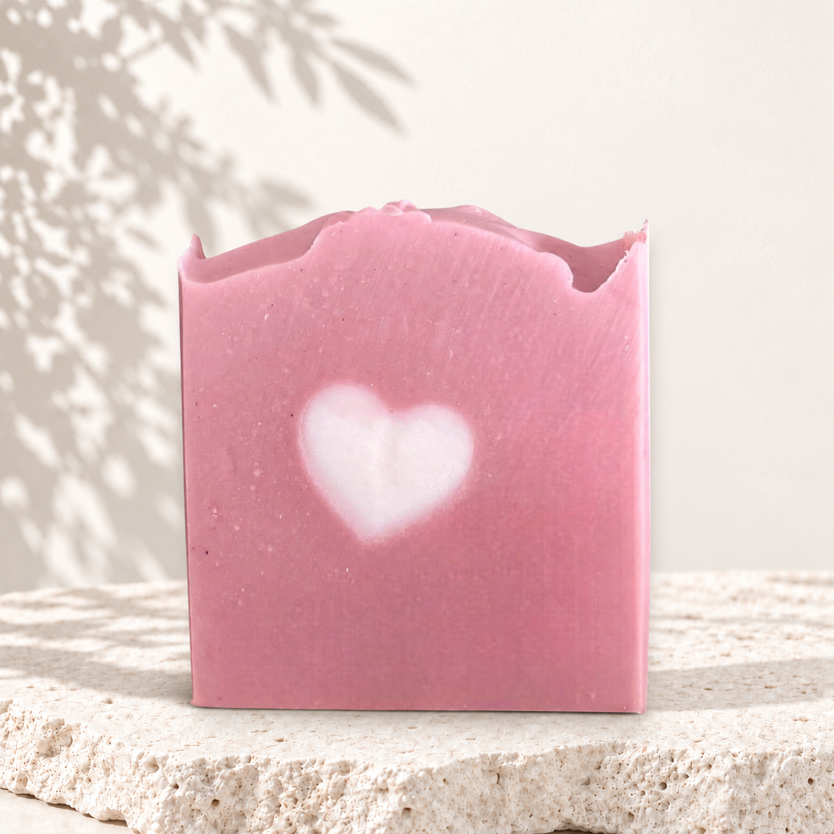 Savon à l'argile rose FRIDA pois senteur